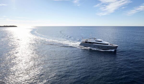 Beel ex Bijoux by Moonen Yachts with naval architecture by Diana Yacht Design