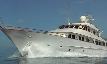 The bow of motor yacht Chesella (ex Blue Attraction)