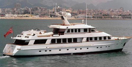 Motor yacht Chesella built by Amels shipyard