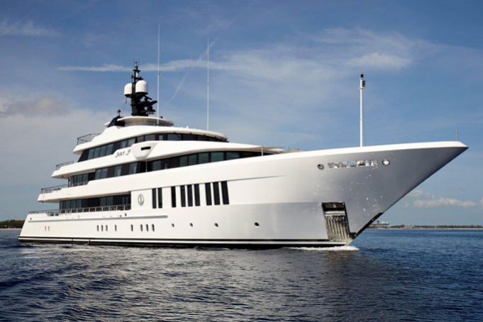 Just J’s Just J's by Hakvoort with naval architecture by Diana Yacht Design