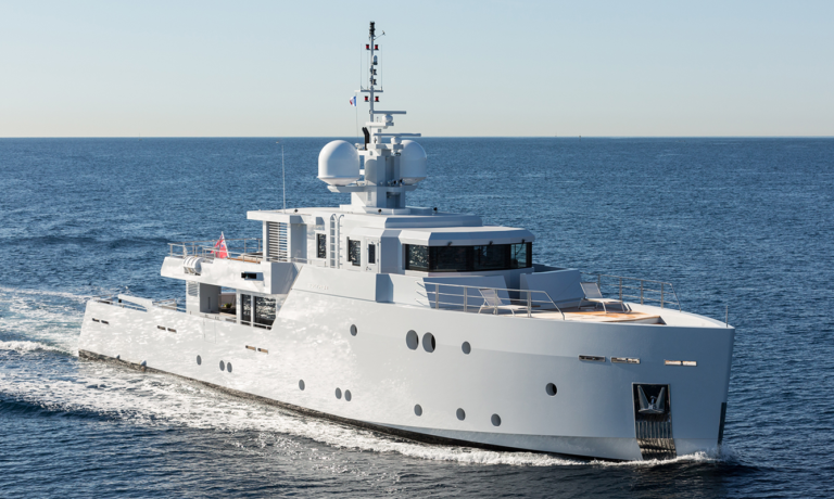 S7 cruising the meds S7 Tansu yachts