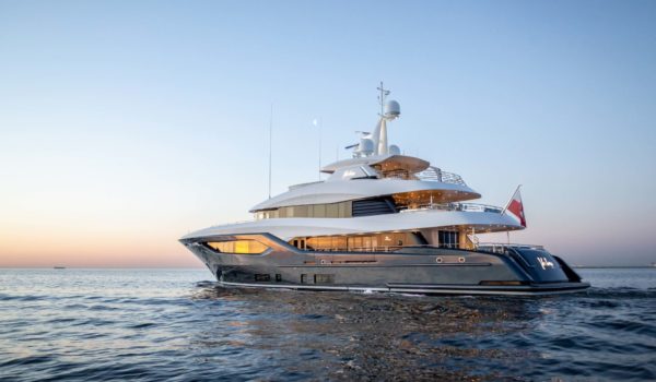 Viatoris winner World Superyacht Awards 2019 naval archirect Diana Yacht Design