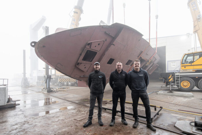 Moonen 110 hull flip Moonen 110 hull flip