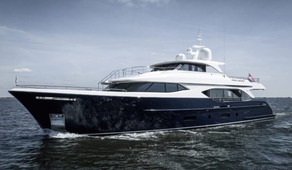 Moonen 110 during sea trials - naval architecture by Diana Yacht Design