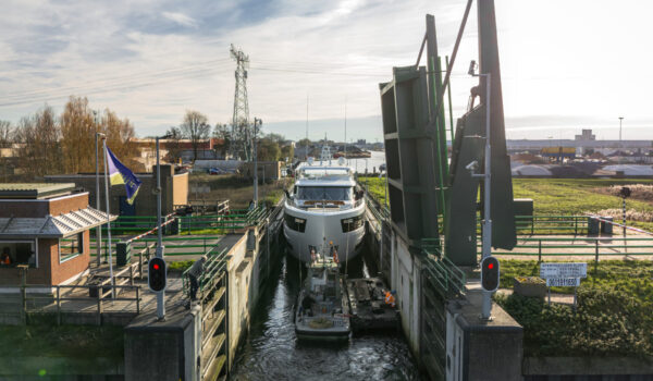 Jangada 3 in the lock in the Netherlands Jangada 3 during sea trials - built by Van der Valk shipyard