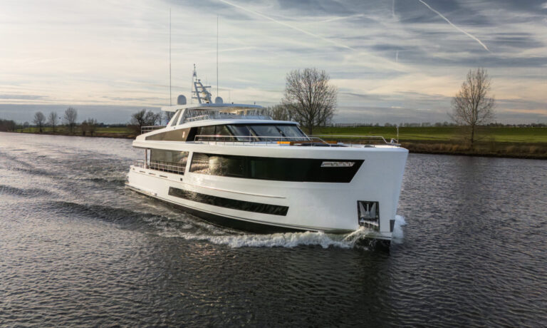 Jangada, 35m motor yacht by Van der Valk shipyard with naval architecture and Engneering by Dian Yacht Design