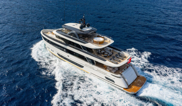 M/Y Lalabe cruising in the Meds