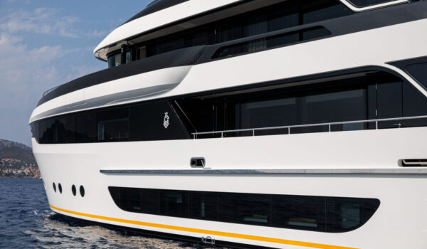 Exterior M/YLalabe with naval architecture by Diana Yacht Design