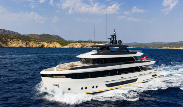 Lalabe, 35,31m built by Van der Valk shipyard