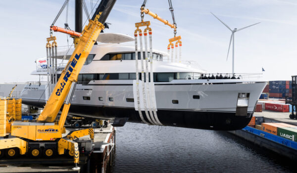 Motor yacht LOLLIPOP at Moonen Yachts shipyard during launch, part of the 122 Martinique series with engineering by Diana Yacht Design.