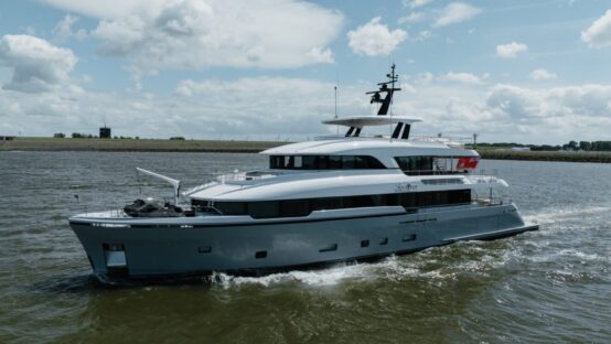 Lollipop - Mooen Martinique YN206 - delivered in June 2026