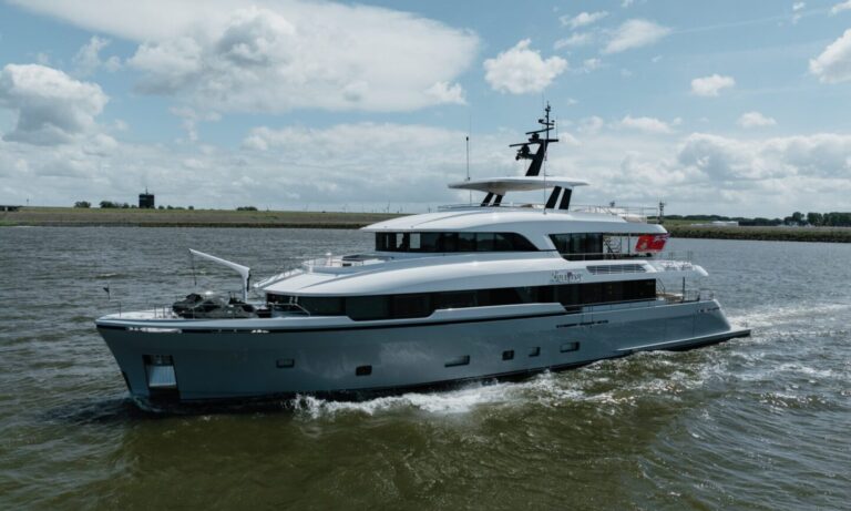 Lollipop - Mooen Martinique YN206 - delivered in June 2026