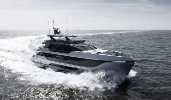 MY Shine with naval architecture by Ginton NA and Diana Yacht Design